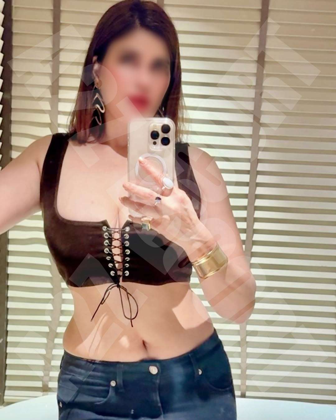 call girls in Bangalore with stunning companions, playful brunette Call Girl in Bangalore enjoying the outdoors